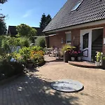 Apartamento Inselnest gemütliche Ferienwohnung mit Terrasse nahe Tönning