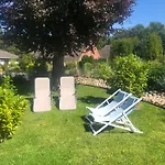 Inselnest gemütliche Ferienwohnung mit Terrasse nahe * Tönning