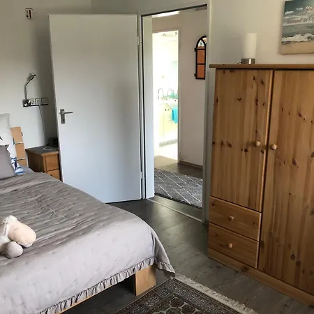 Apartamento Inselnest gemütliche Ferienwohnung mit Terrasse nahe Tönning
