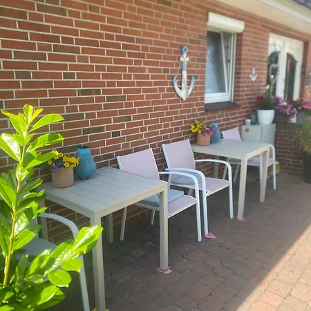 Inselnest gemütliche Ferienwohnung mit Terrasse nahe Apartamento