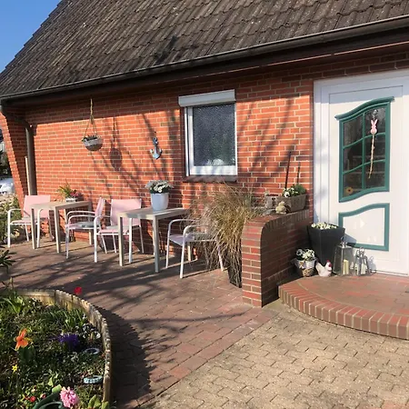 Апартаменты Gemuetliches Inselnest Mit Grosser Terrasse Nahe Nordsee& Hafen