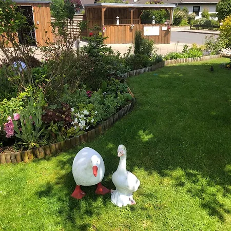 Gemuetliches Inselnest Mit Grosser Terrasse Nahe Nordsee& Hafen *
